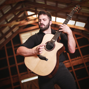 日本很黄很暴力
